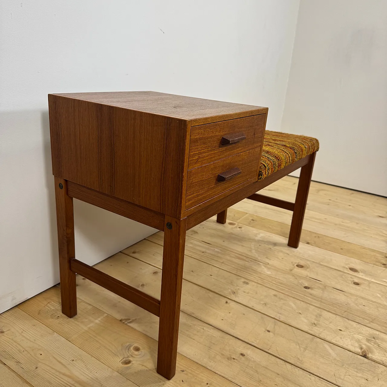 Telephone Bench danese in teak, anni ’60 7