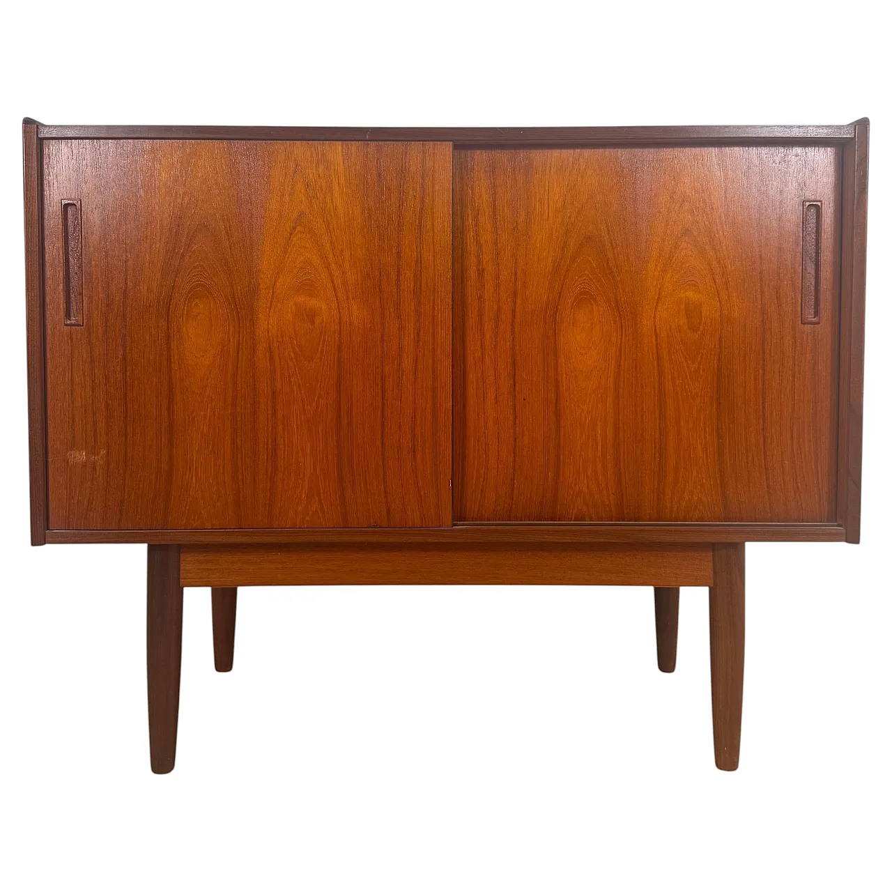 Sideboard danese compatto in teak, anni ’60 1