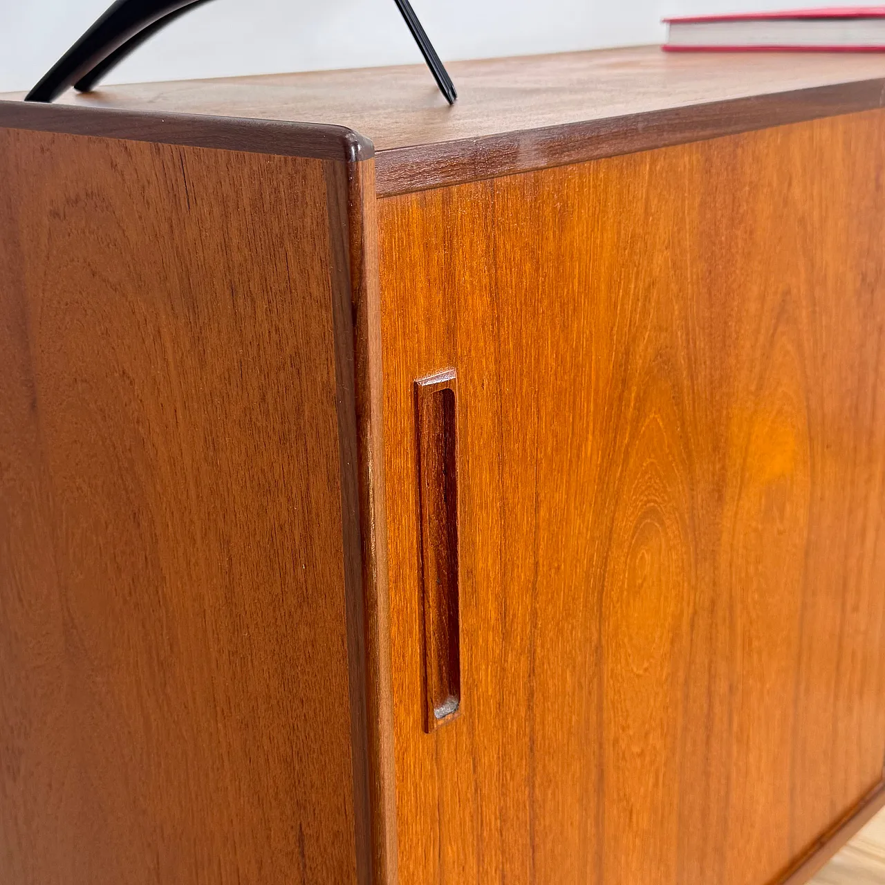 Sideboard danese compatto in teak, anni ’60 4