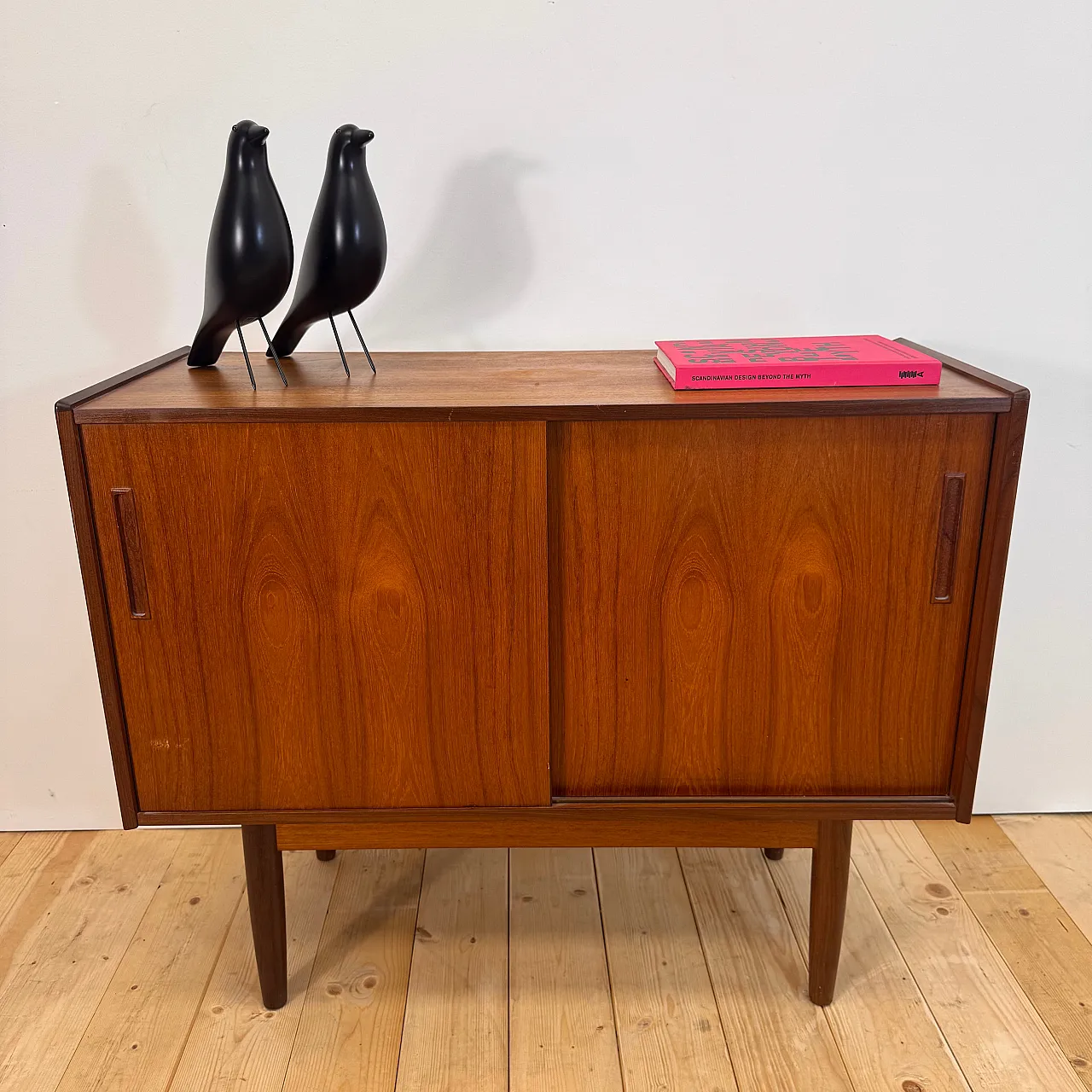 Sideboard danese compatto in teak, anni ’60 7