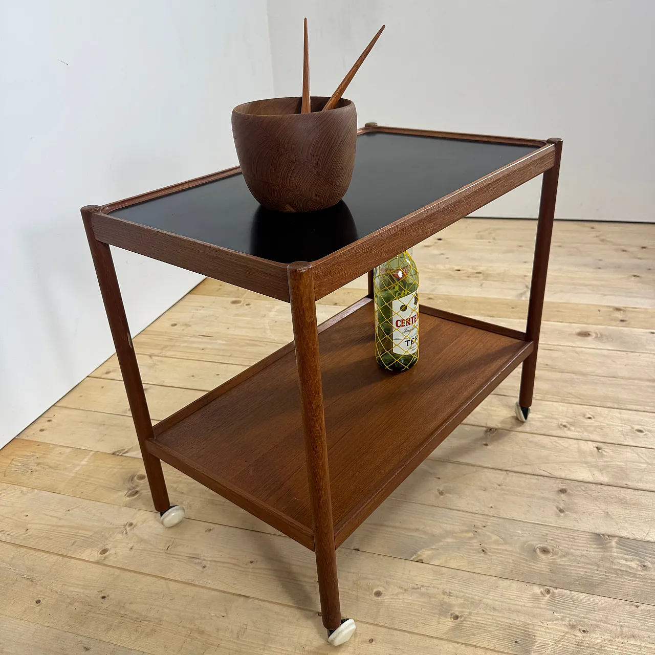 Bar trolley by Knud Andersen, made of teak, 1960s 4