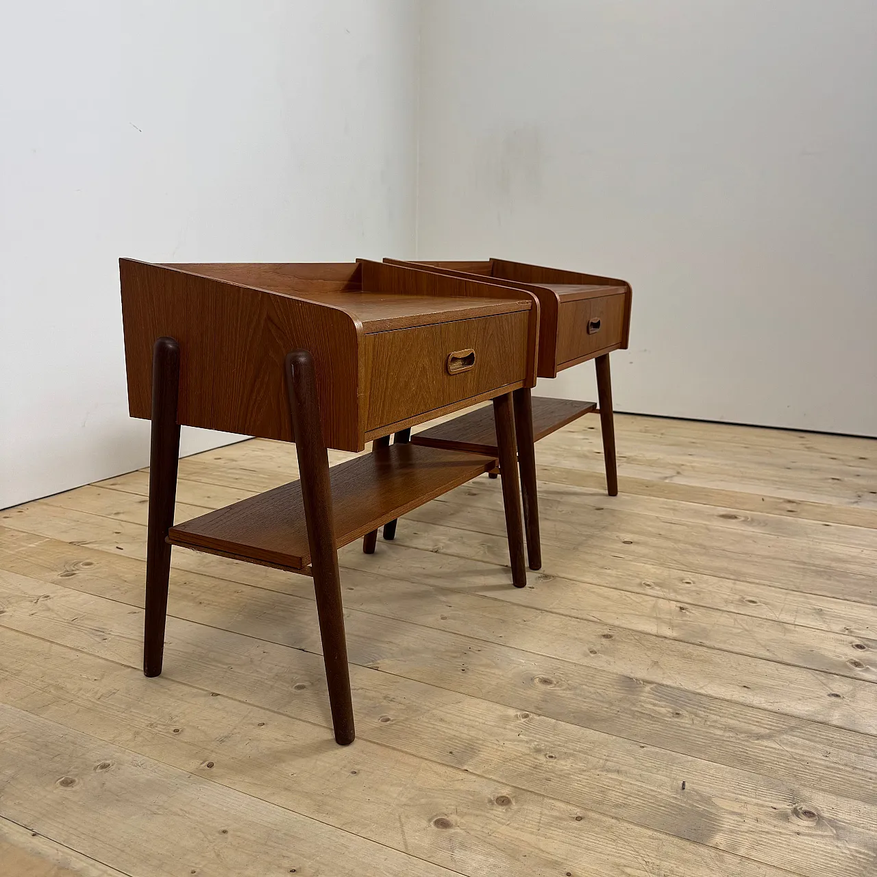 Pair of Danish teak nightstands, 1960s 2