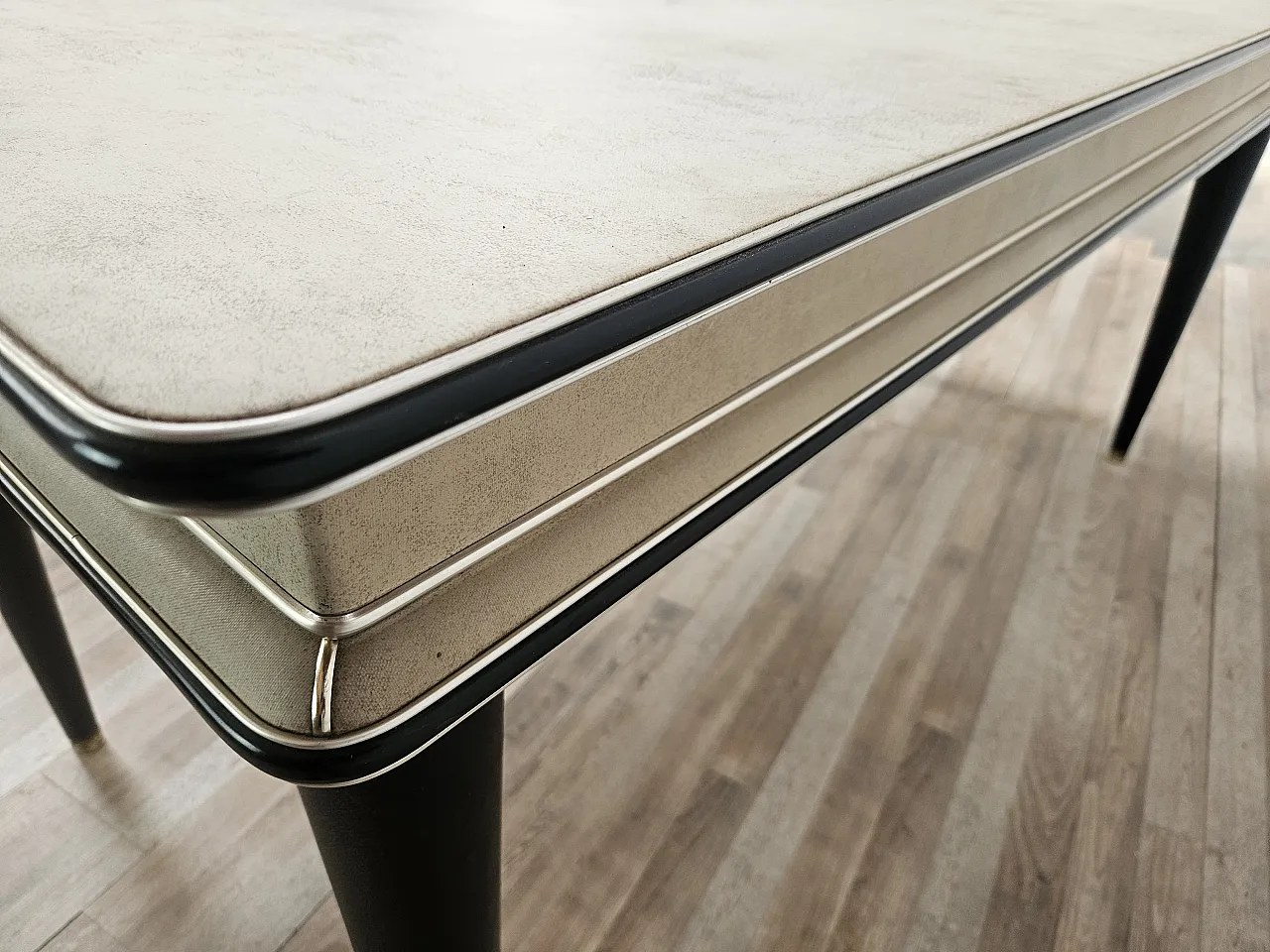 Dining table by Umberto Mascagni from the 1950s 12