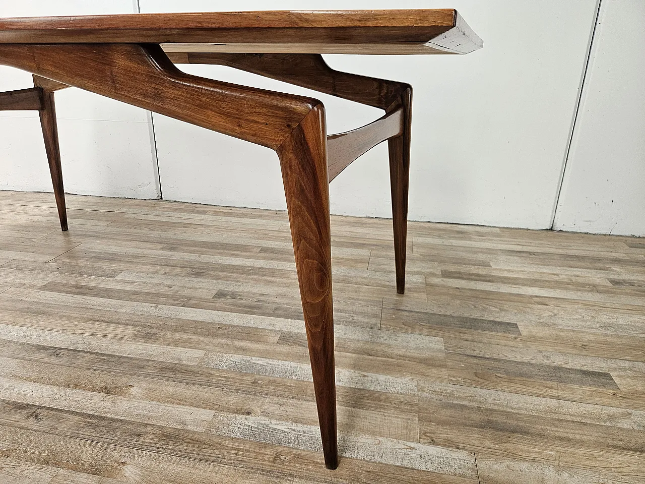 1950s dining table in wood and mirrored top 8