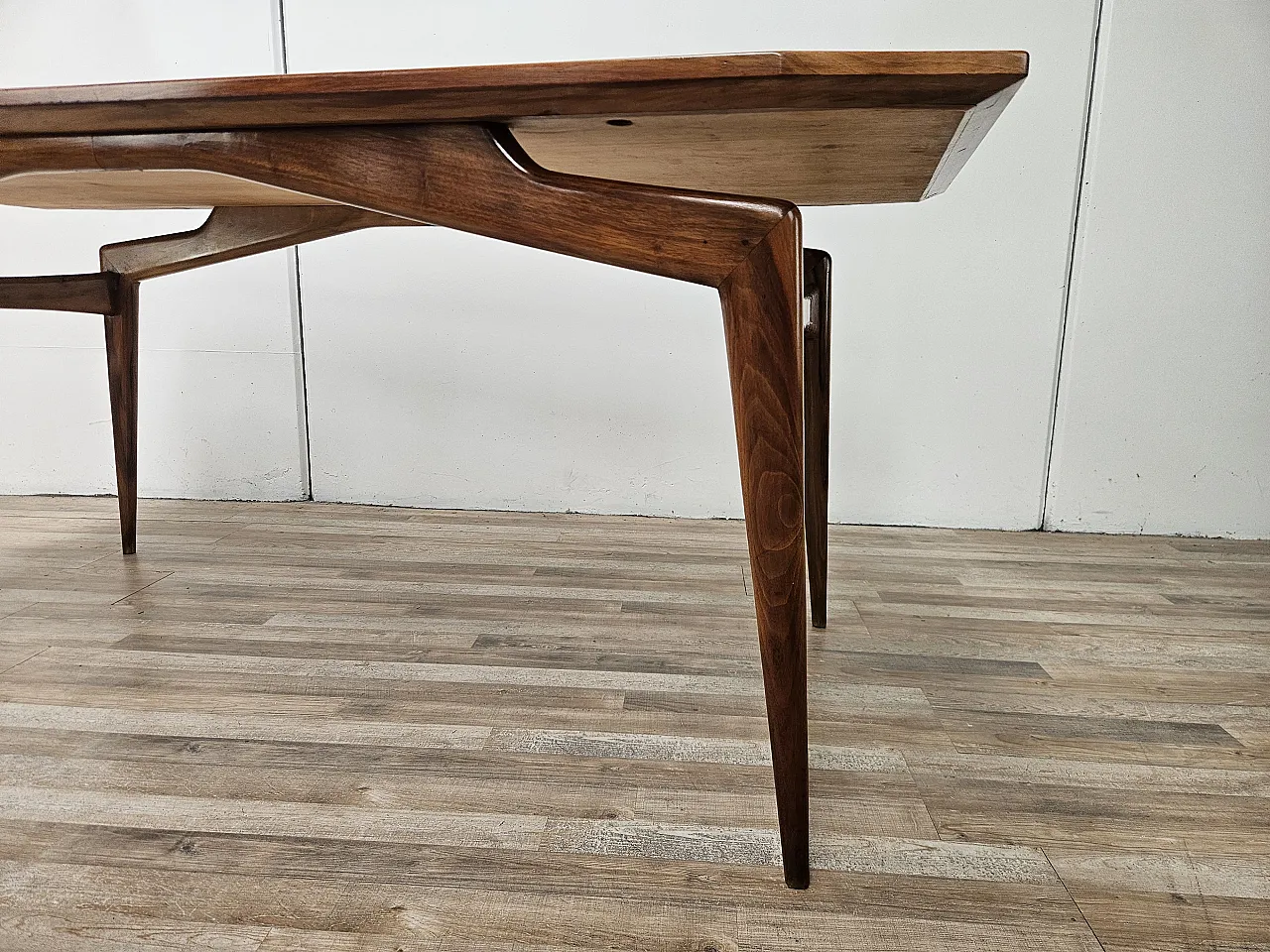 1950s dining table in wood and mirrored top 9