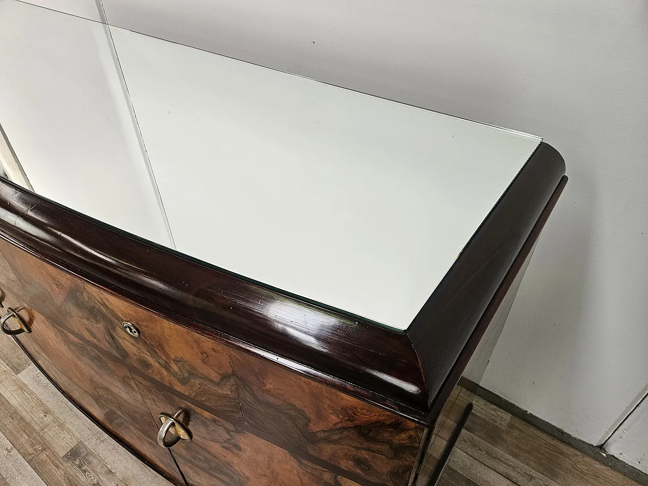 1940s Art Deco Milanese sideboard in briarwood and mirror 2