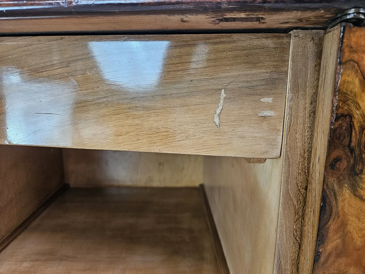 1940s Art Deco Milanese sideboard in briarwood and mirror 14
