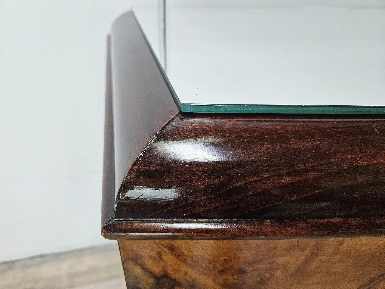 1940s Art Deco Milanese sideboard in briarwood and mirror 31