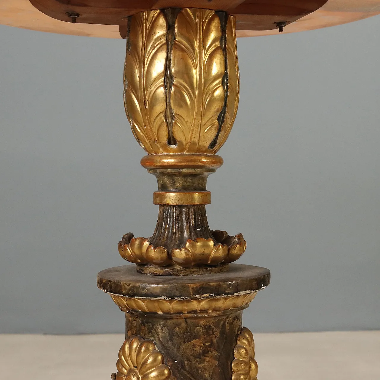 Pair of coffee tables in alabaster and carved wood, 19th century 4