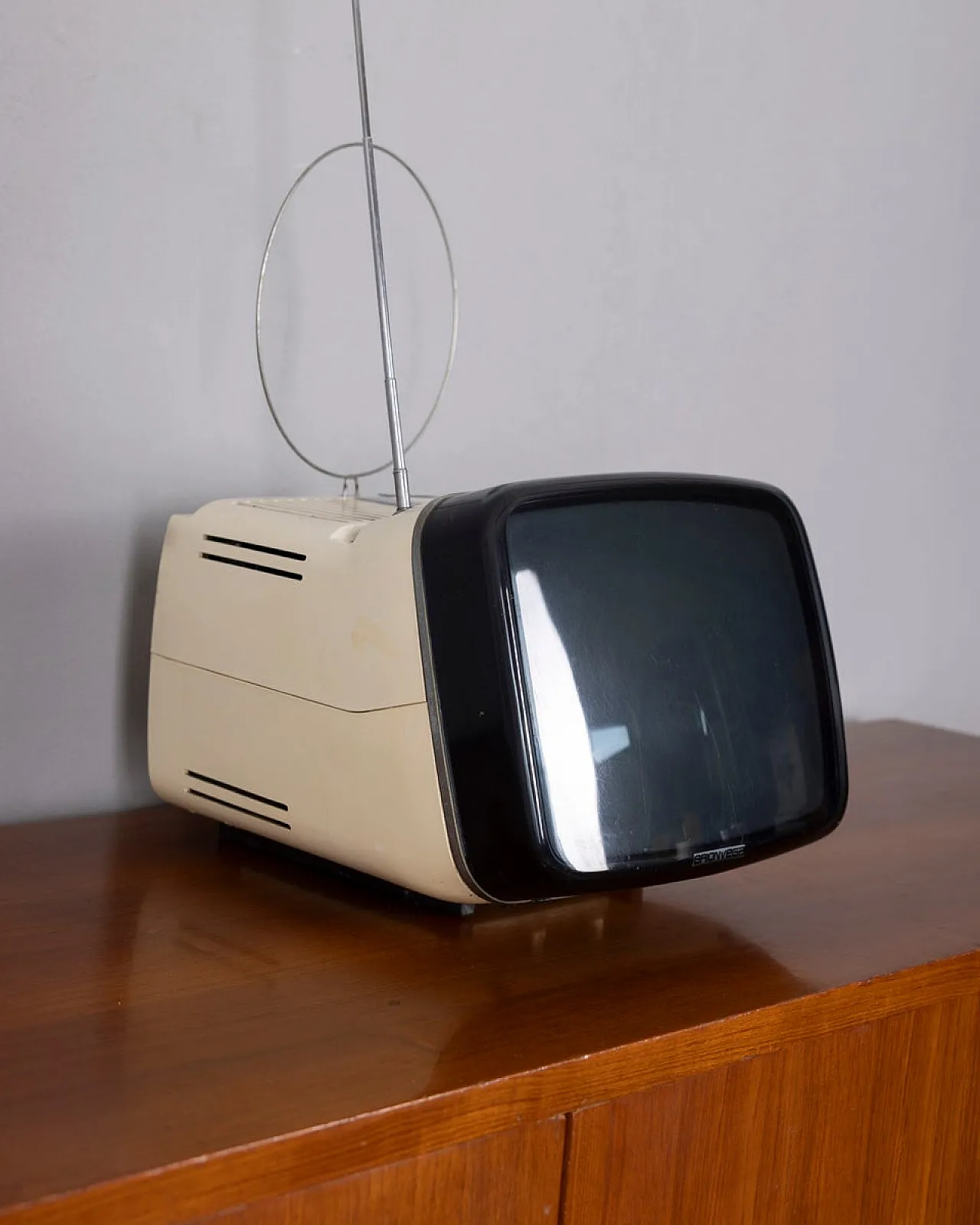 Algol 11 Television by M.Zanuso and R.Sapper for Brionvega, 1960s 2