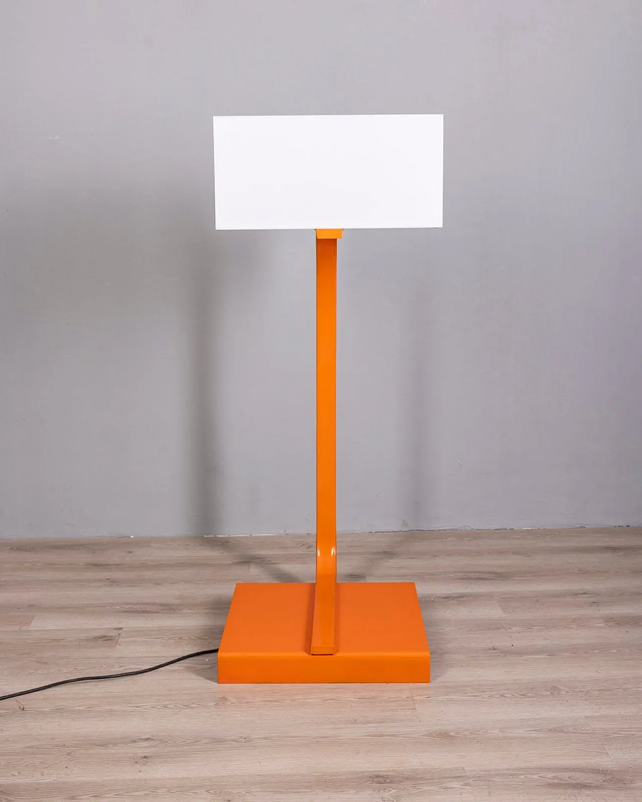Space Age metal and acrylic glass floor lamp, 1970s 3