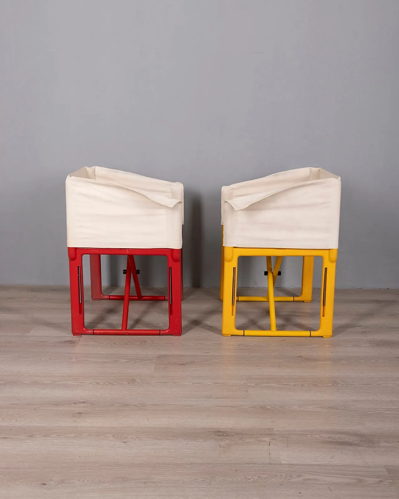 Pair of folding chairs 4820 by Masayuki Matsukaze for Kartell, 1970s 4