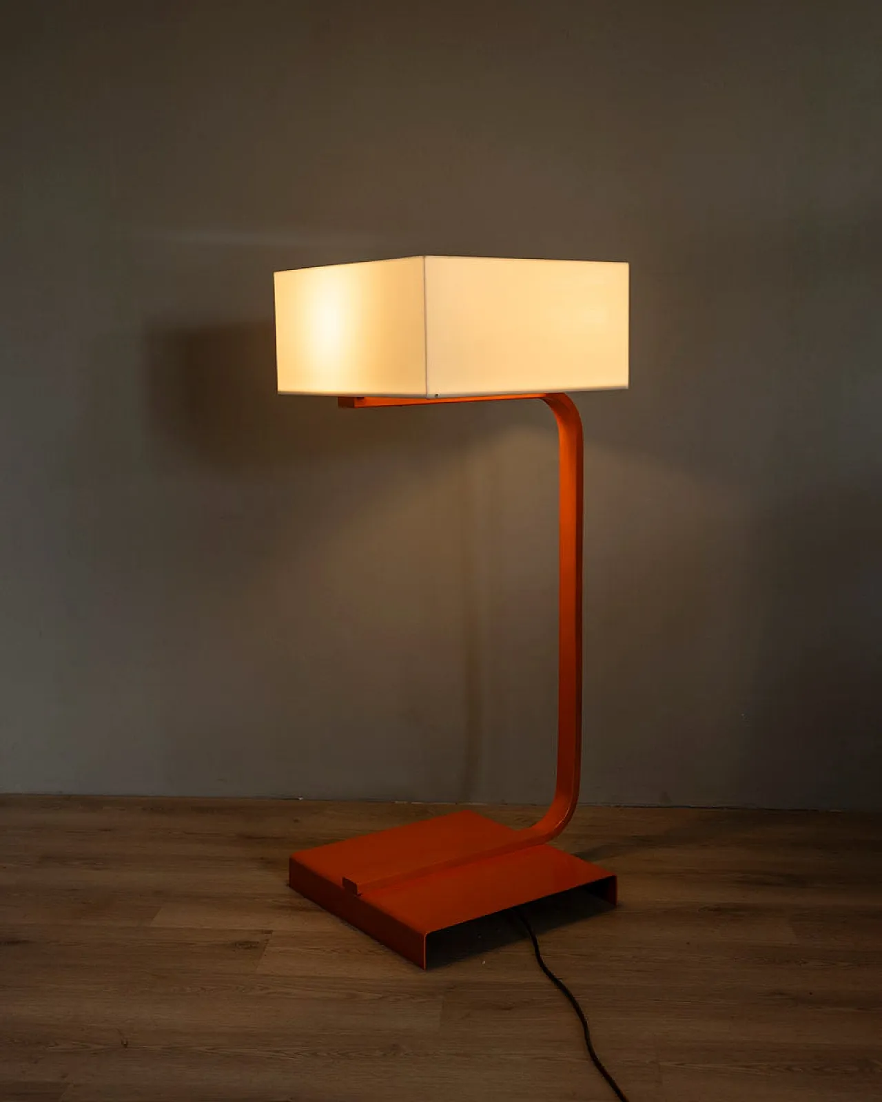 Space Age metal and acrylic glass floor lamp, 1970s 4