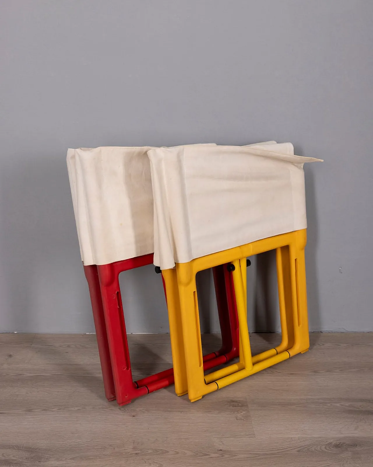 Pair of folding chairs 4820 by Masayuki Matsukaze for Kartell, 1970s 17