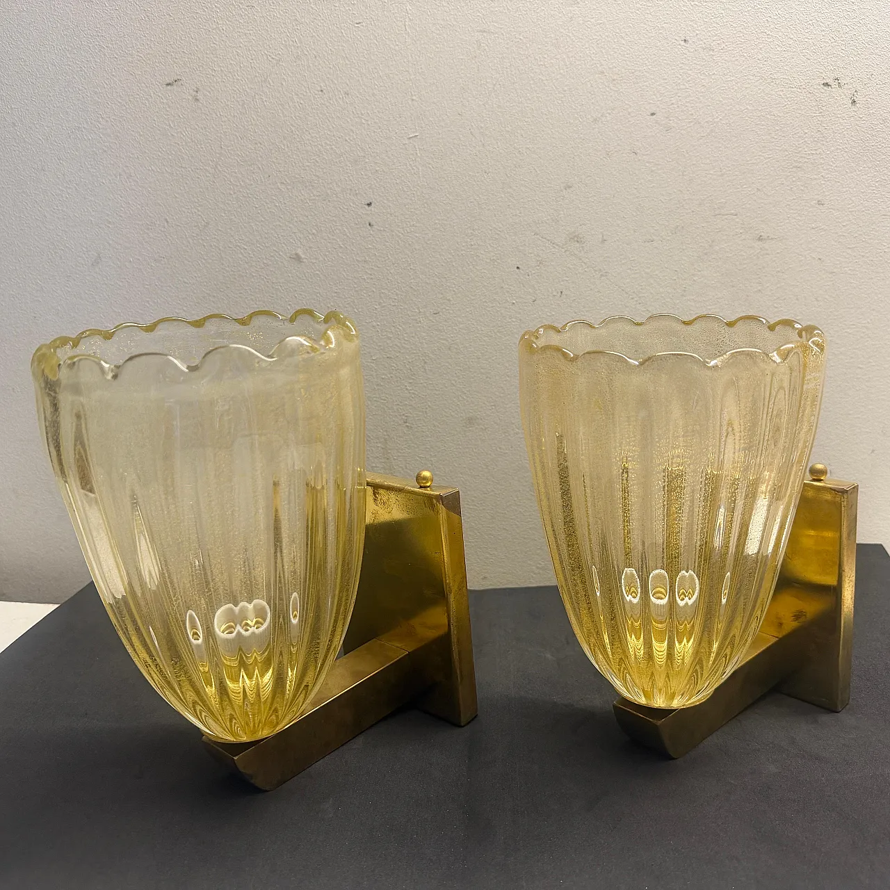 Pair of Murano glass and brass wall sconces, 1990s 7