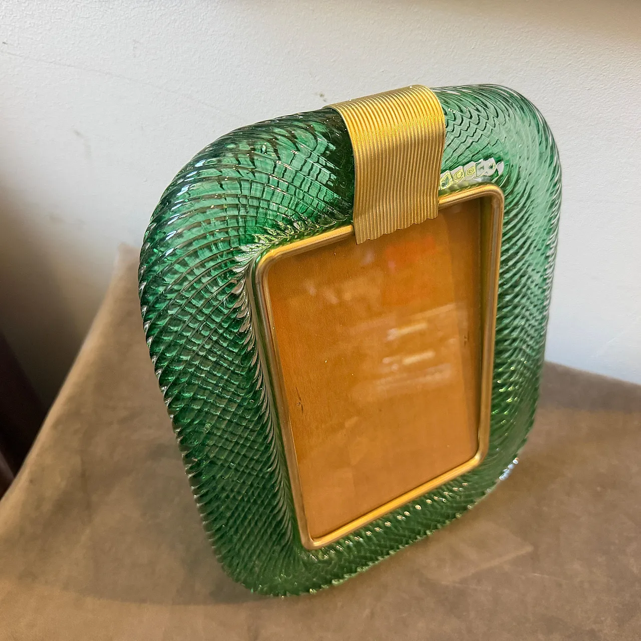 Barovier style Murano glass and brass picture frame, 20th century 7