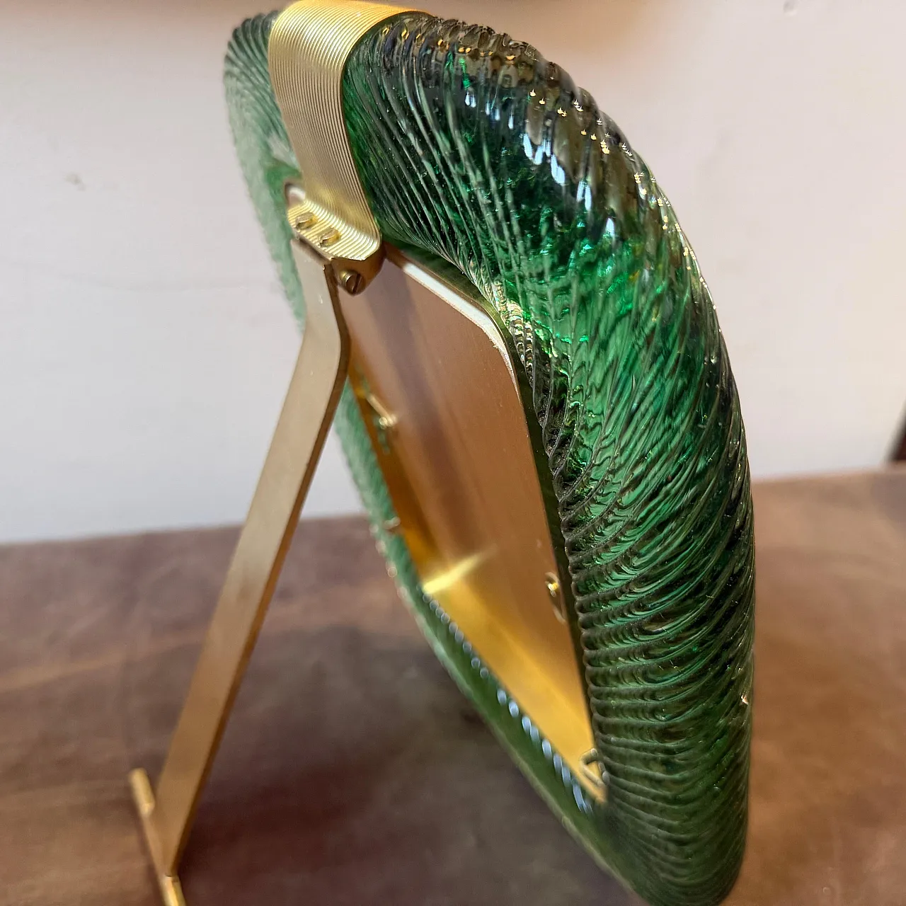 Barovier style Murano glass and brass picture frame, 20th century 8