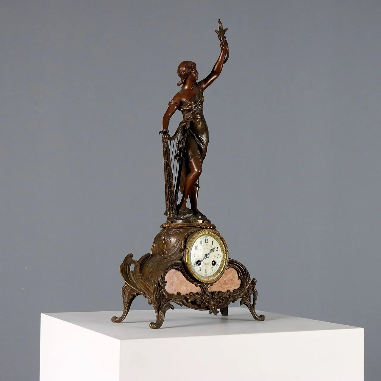 Free standing clock in antimony and marble, 20th century 1