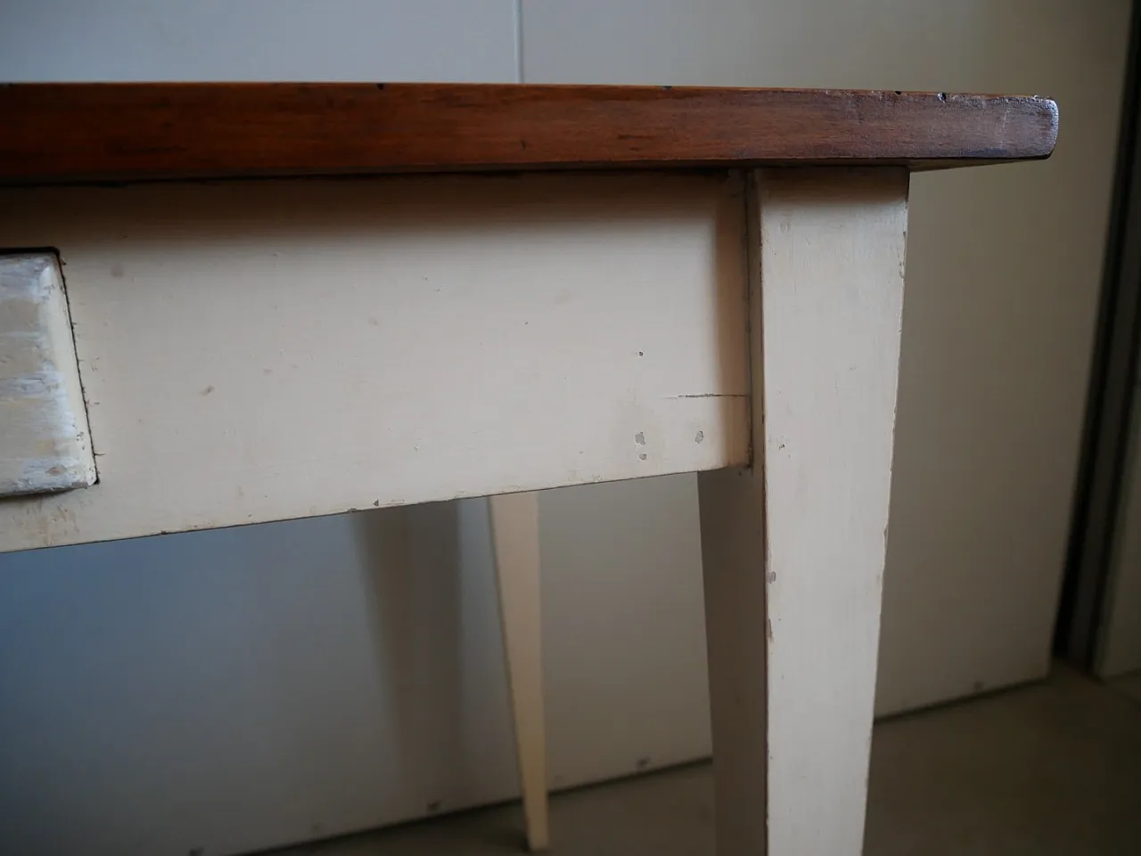 Tavolo rettangolare fisso antico. Inizi del XX secolo 7