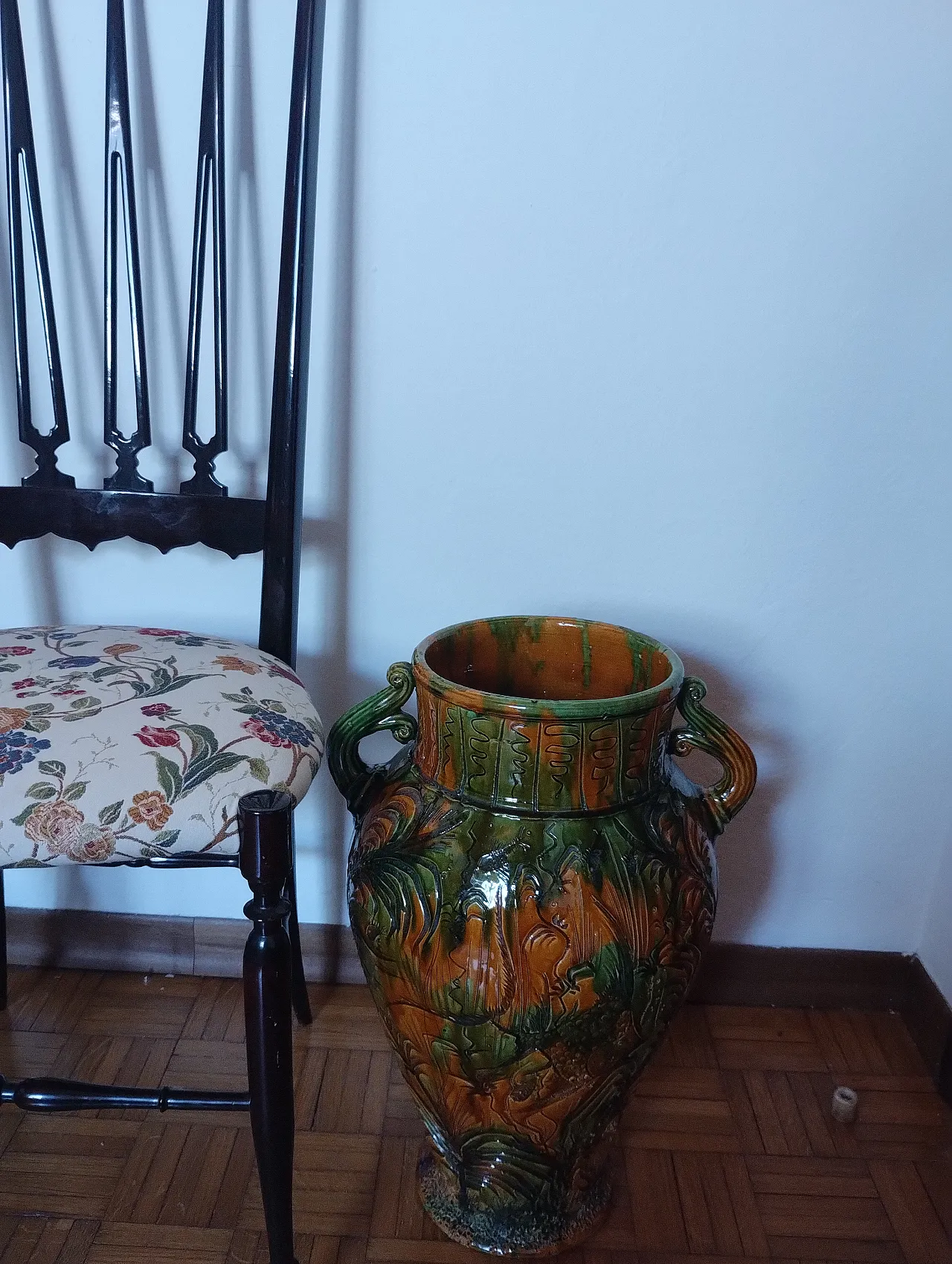 Vaso Capasella d'autore  in ceramica di Cosimo Vestita, anni '70 4