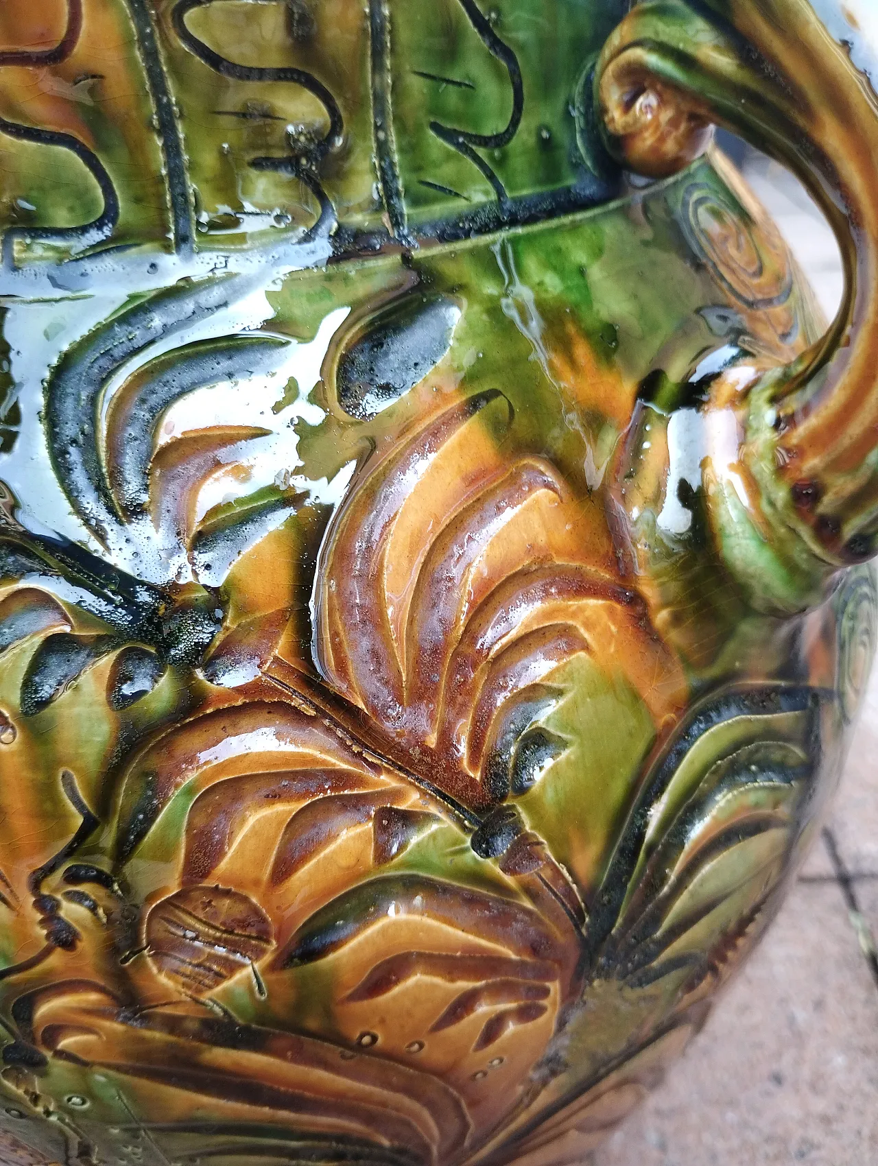 Vaso Capasella d'autore  in ceramica di Cosimo Vestita, anni '70 9