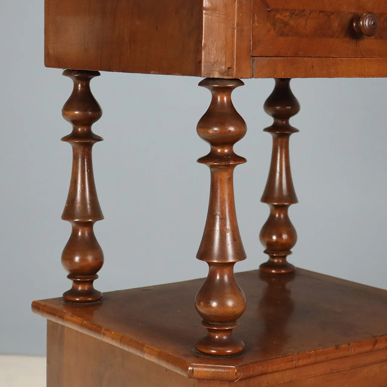 Louis Philippe bedside table in walnut, late 19th century 5