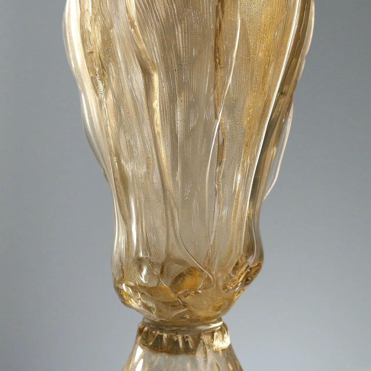Murano glass vase with gold leaf inclusions, 20th century 6