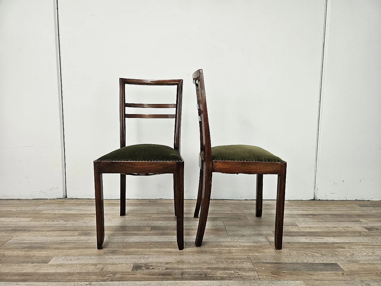 6 Art Deco dining room chairs in walnut and fabric, 40s 2
