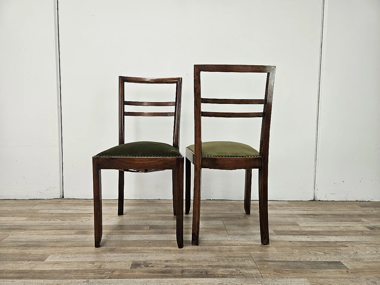 6 Art Deco dining room chairs in walnut and fabric, 40s 3