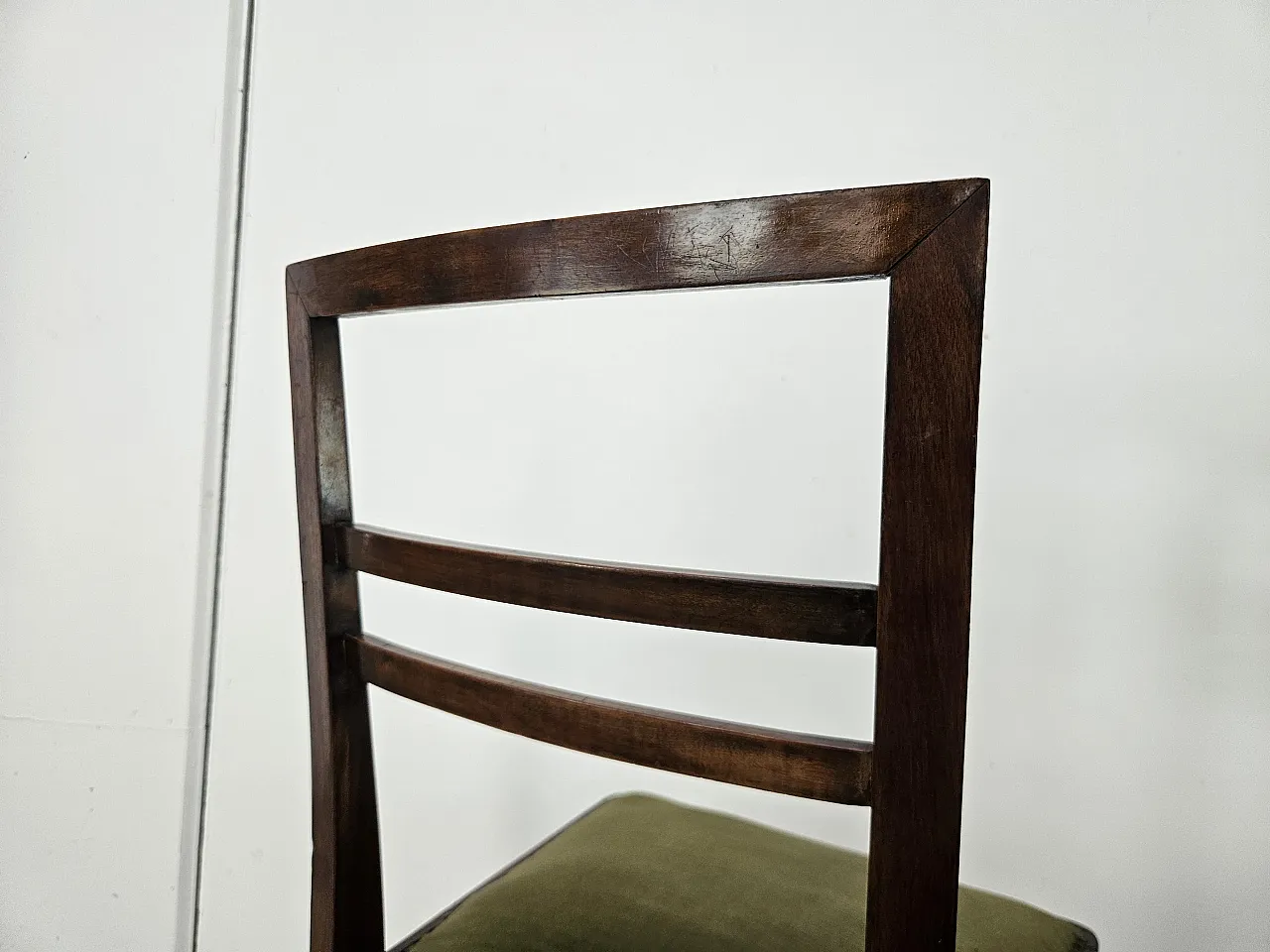 6 Art Deco dining room chairs in walnut and fabric, 40s 13