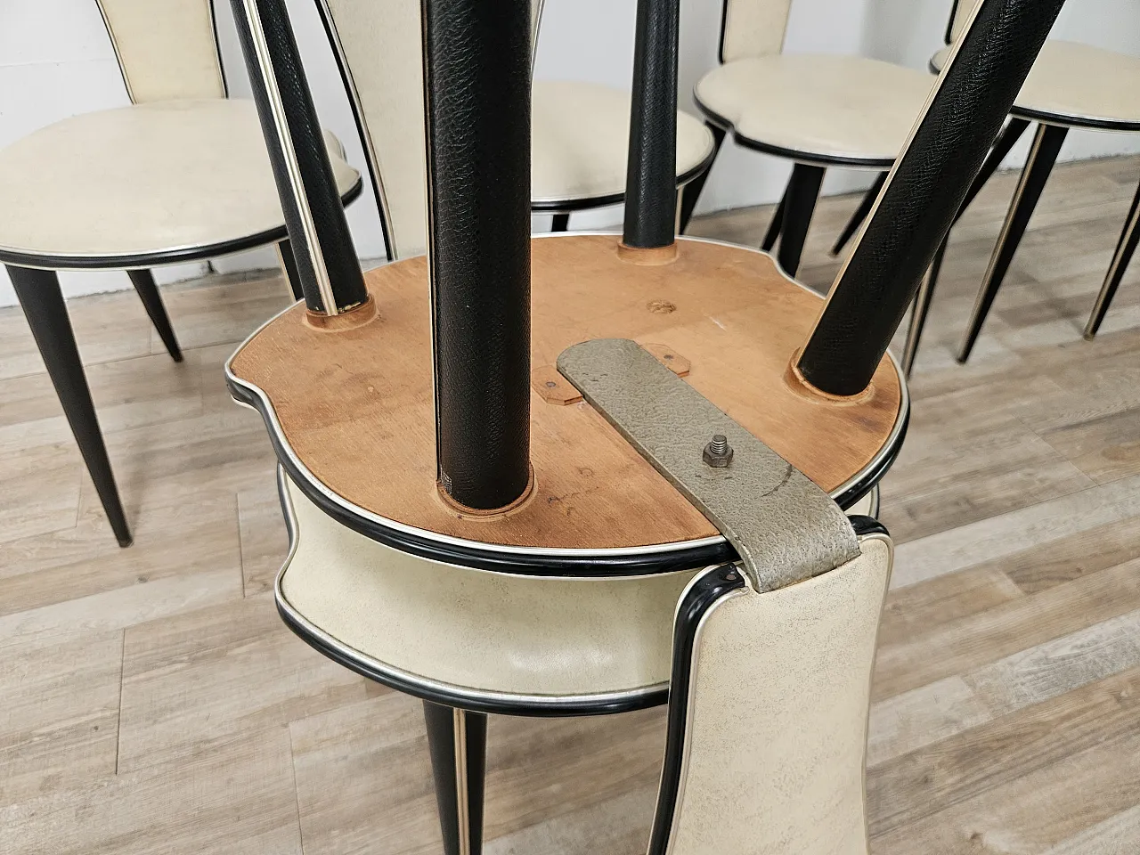 6 dining chairs by Umberto Mascagni, 50s 16
