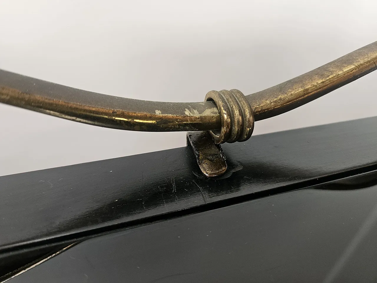 Credenza di Vittorio Dassi in palissandro e vetro nero, 1940 13