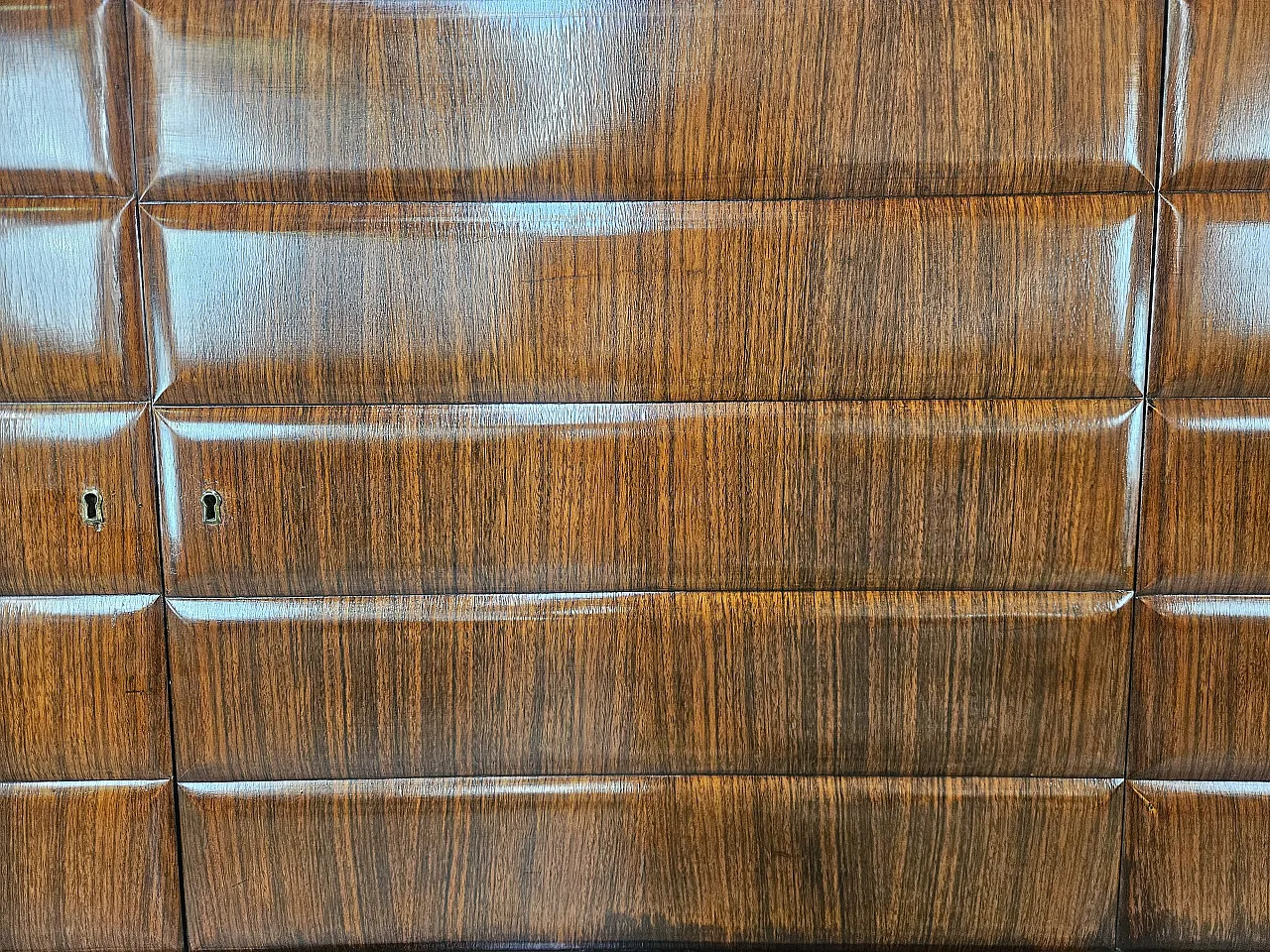 Credenza di Vittorio Dassi in palissandro e vetro nero, 1940 15