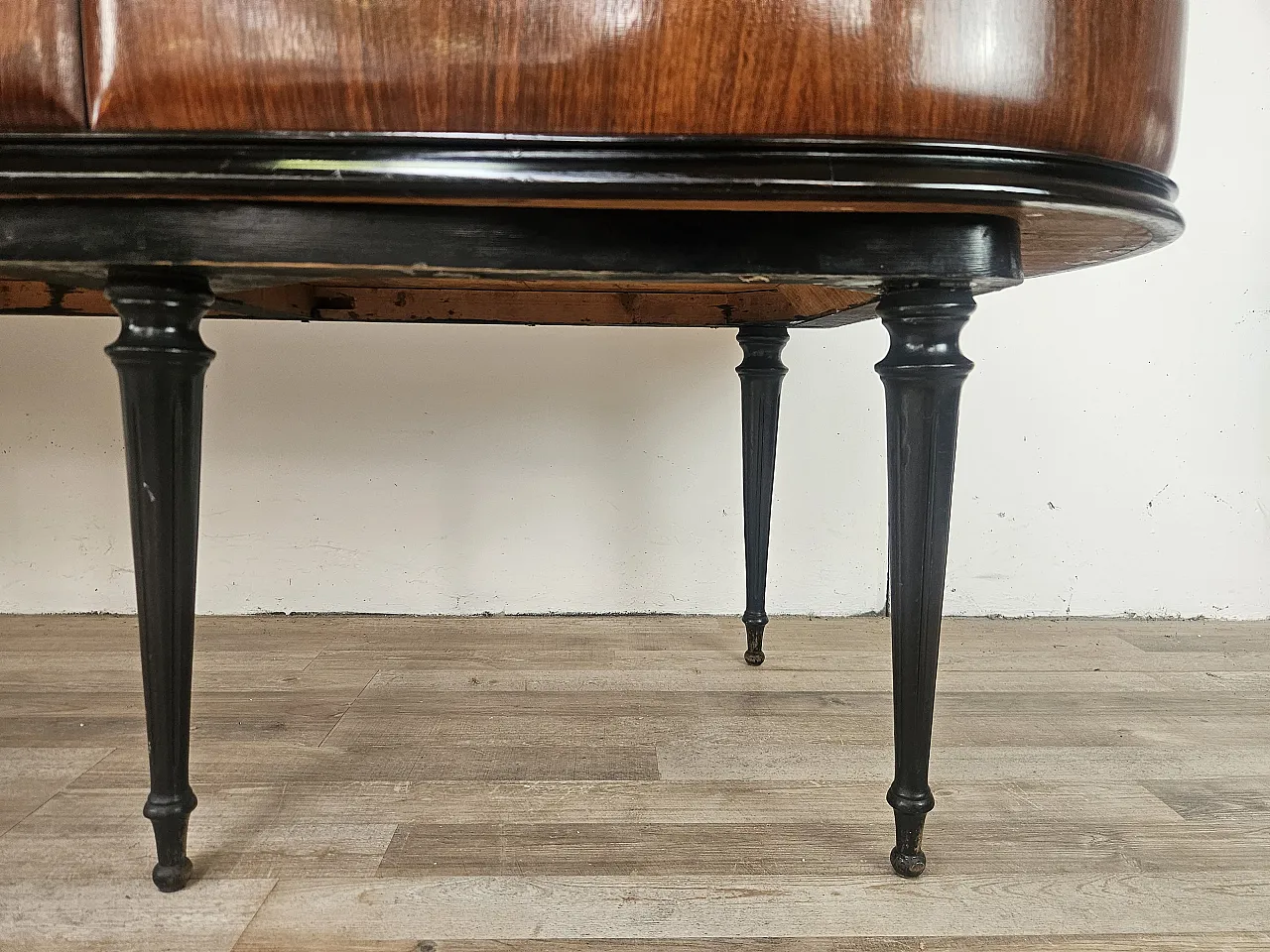 Credenza di Vittorio Dassi in palissandro e vetro nero, 1940 32
