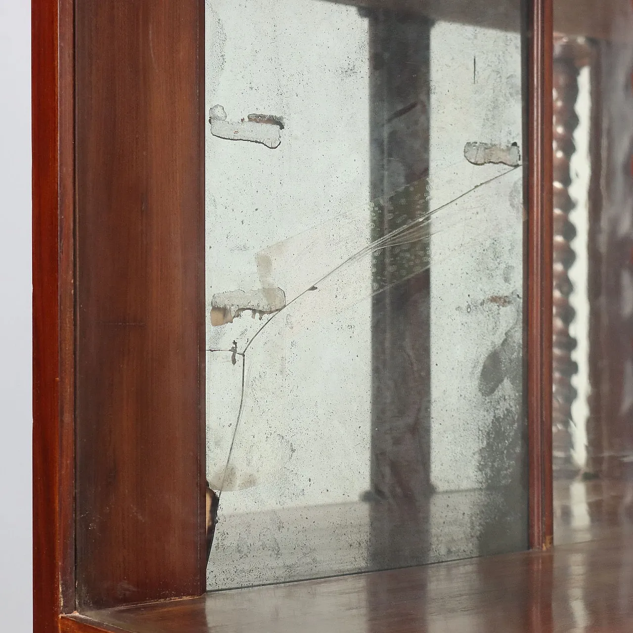 Louis Philippe display cabinet in mahogany, 19th century 7