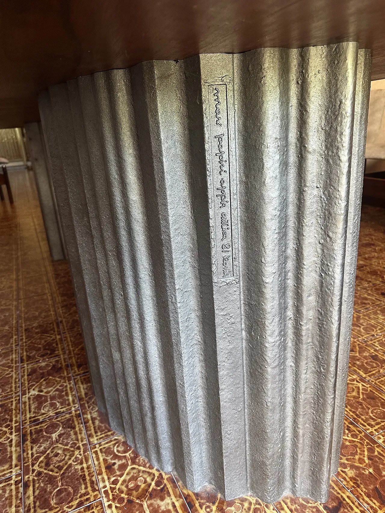 Large Brutalist pink marble dining table by Max Papiri, 1970s 6