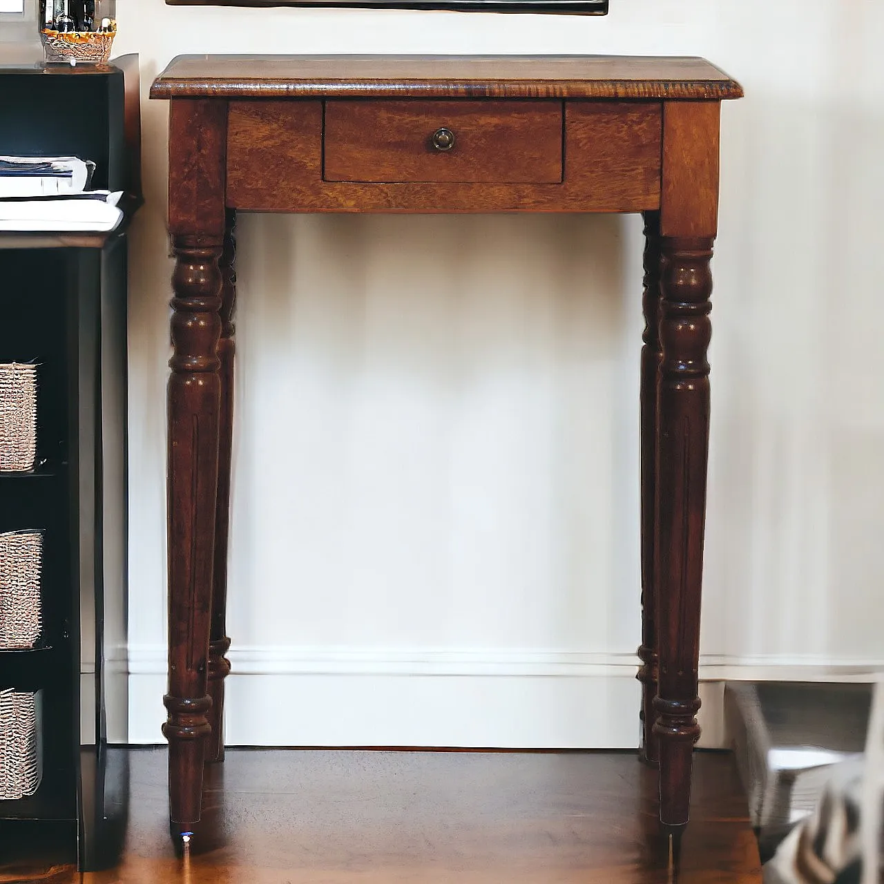 Chestnut turned leg writing desk in mangowood, 2000s 10