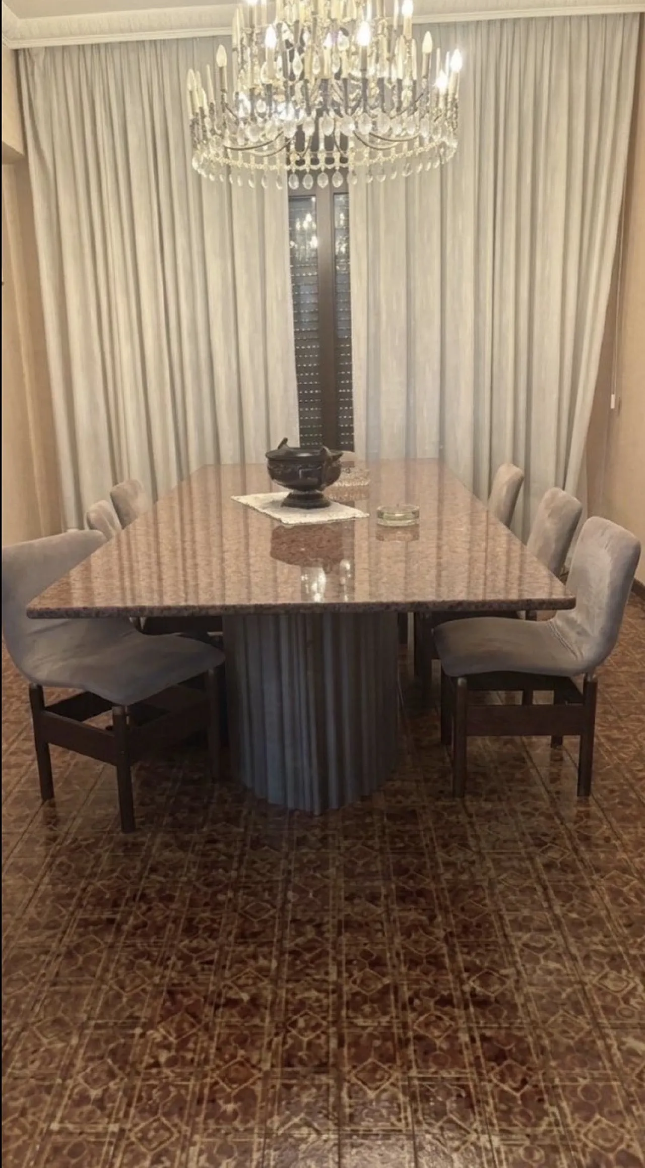 Large Brutalist pink marble dining table by Max Papiri, 1970s 7