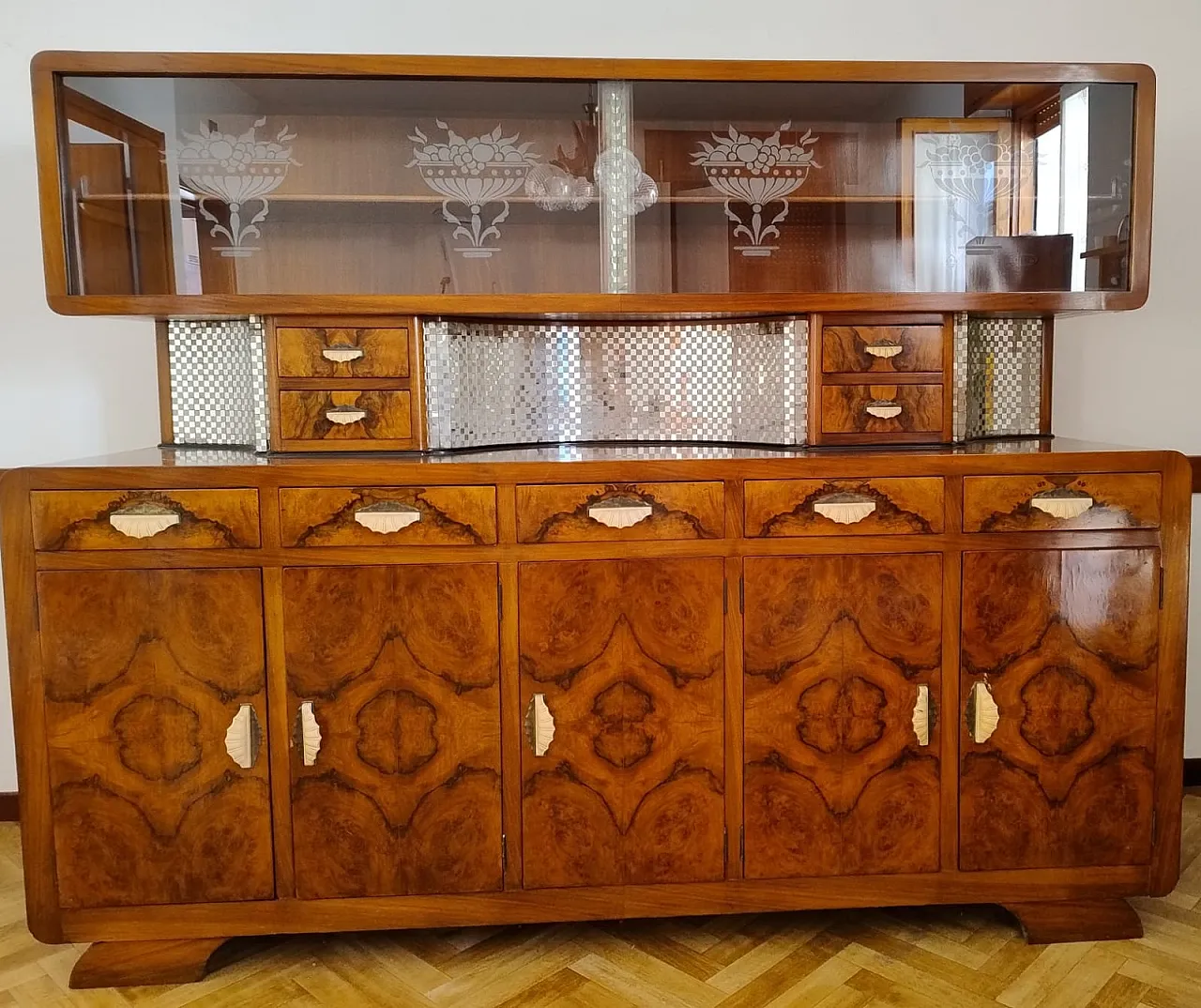 Credenza mobile bar art decò in radica, anni '30 1