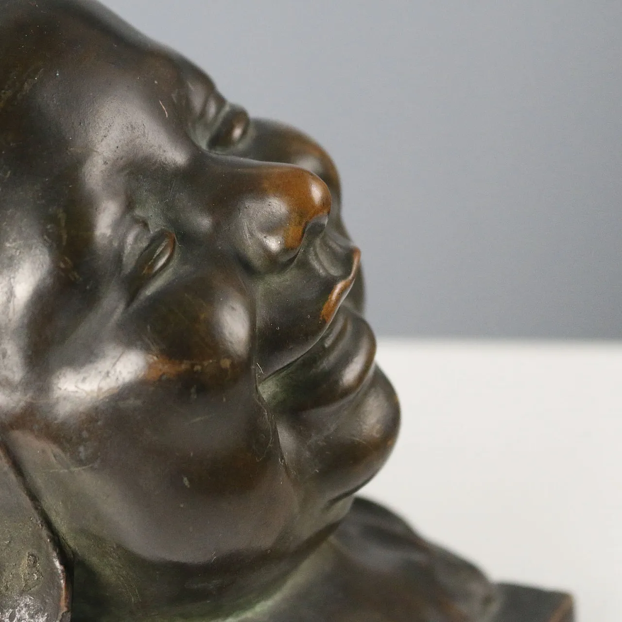 Bimbo ridente in bronzo, '900 4