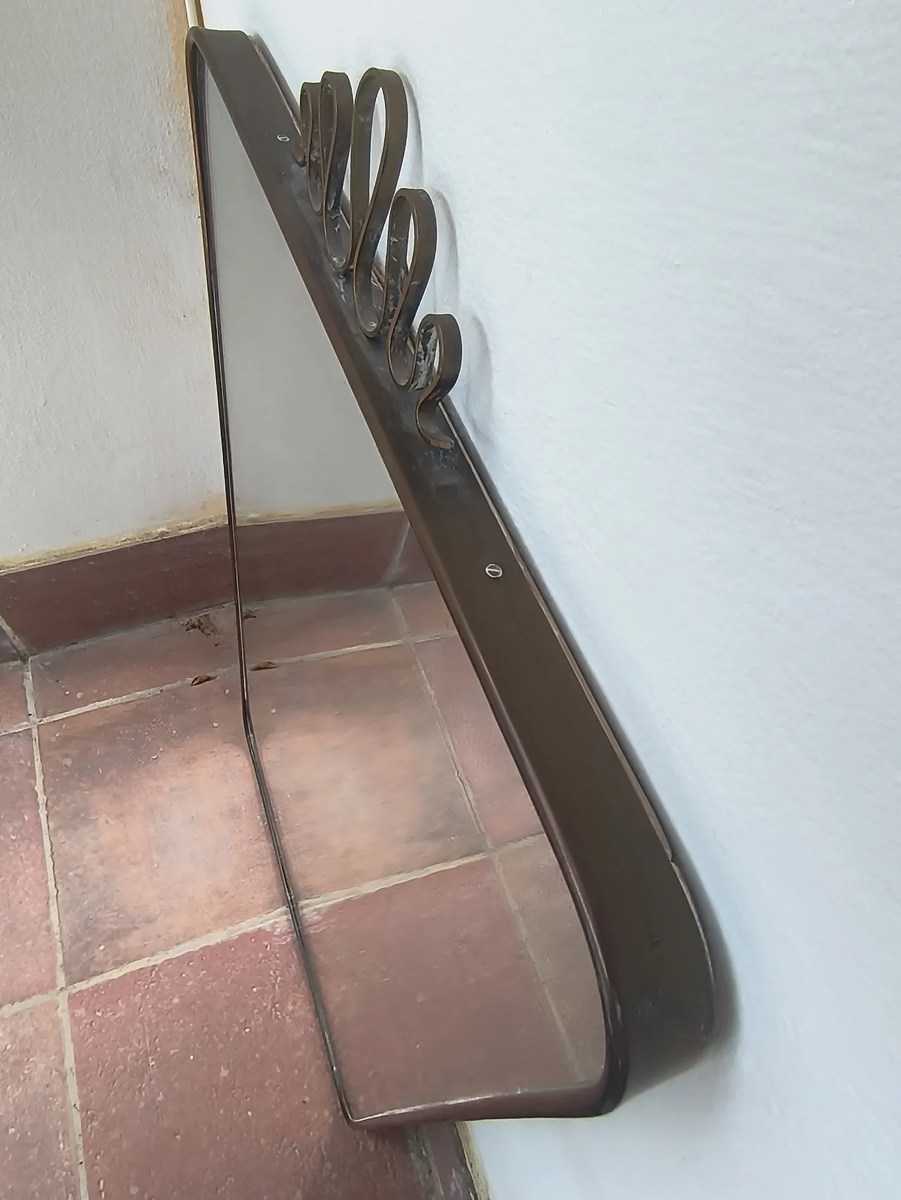 Specchio da parete in stile Gio Ponti con cornice in ottone, anni '40 4