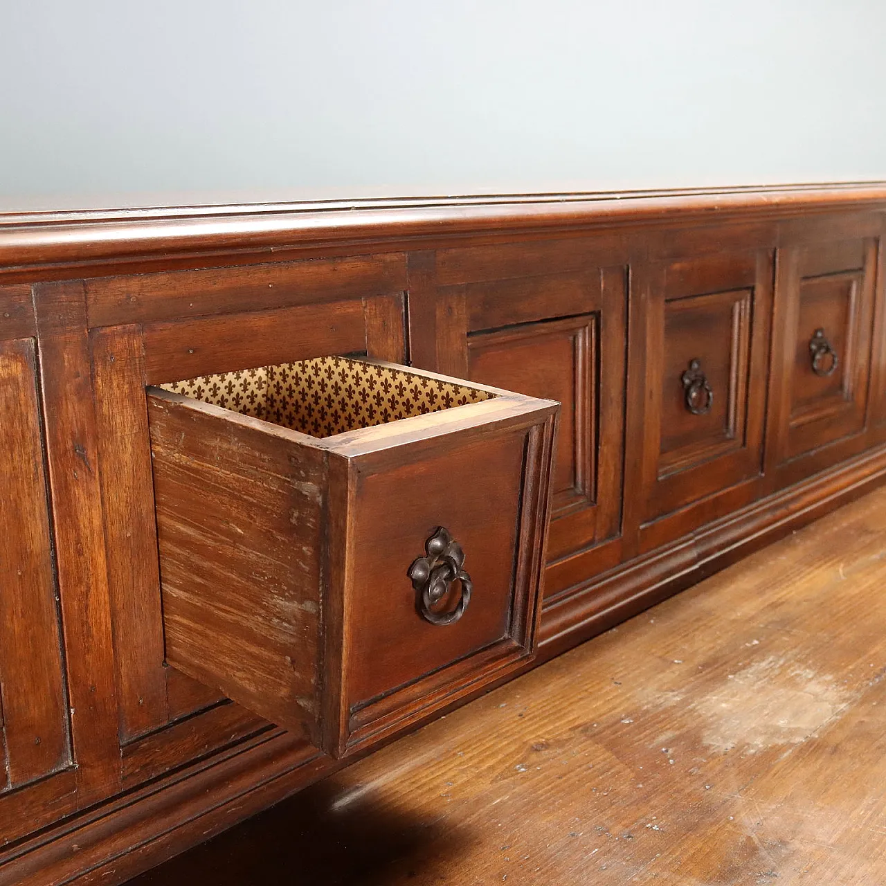 Credenza in stile Barocco in noce e pioppo, '900 10