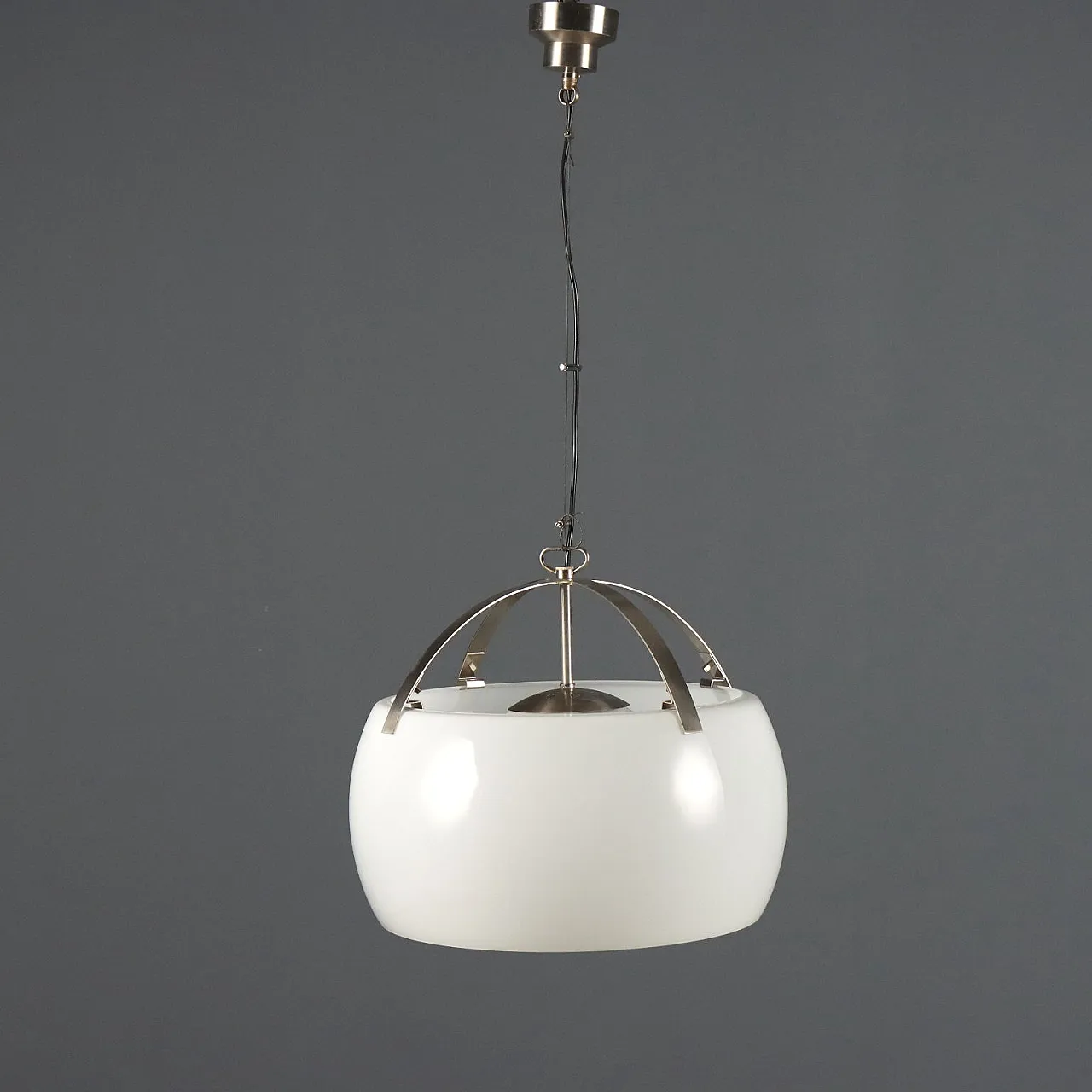 Lampada Omega di Vico Magistretti per Artemide, '900 4