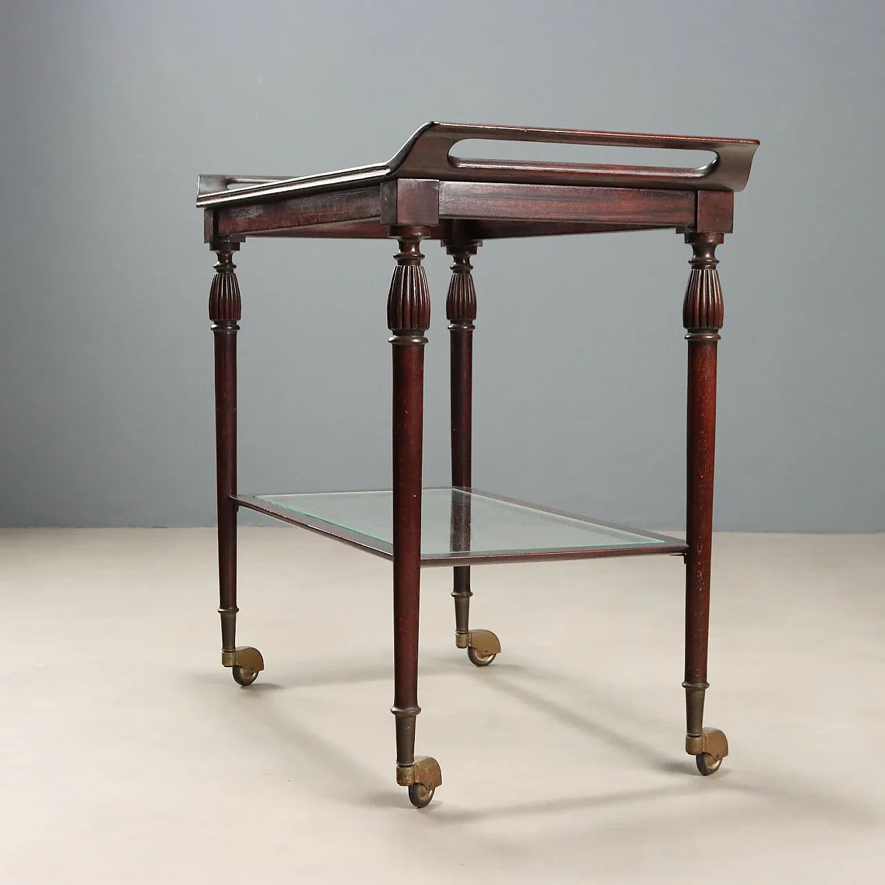 Service cart in mahogany wood and glass top, 1960s 8