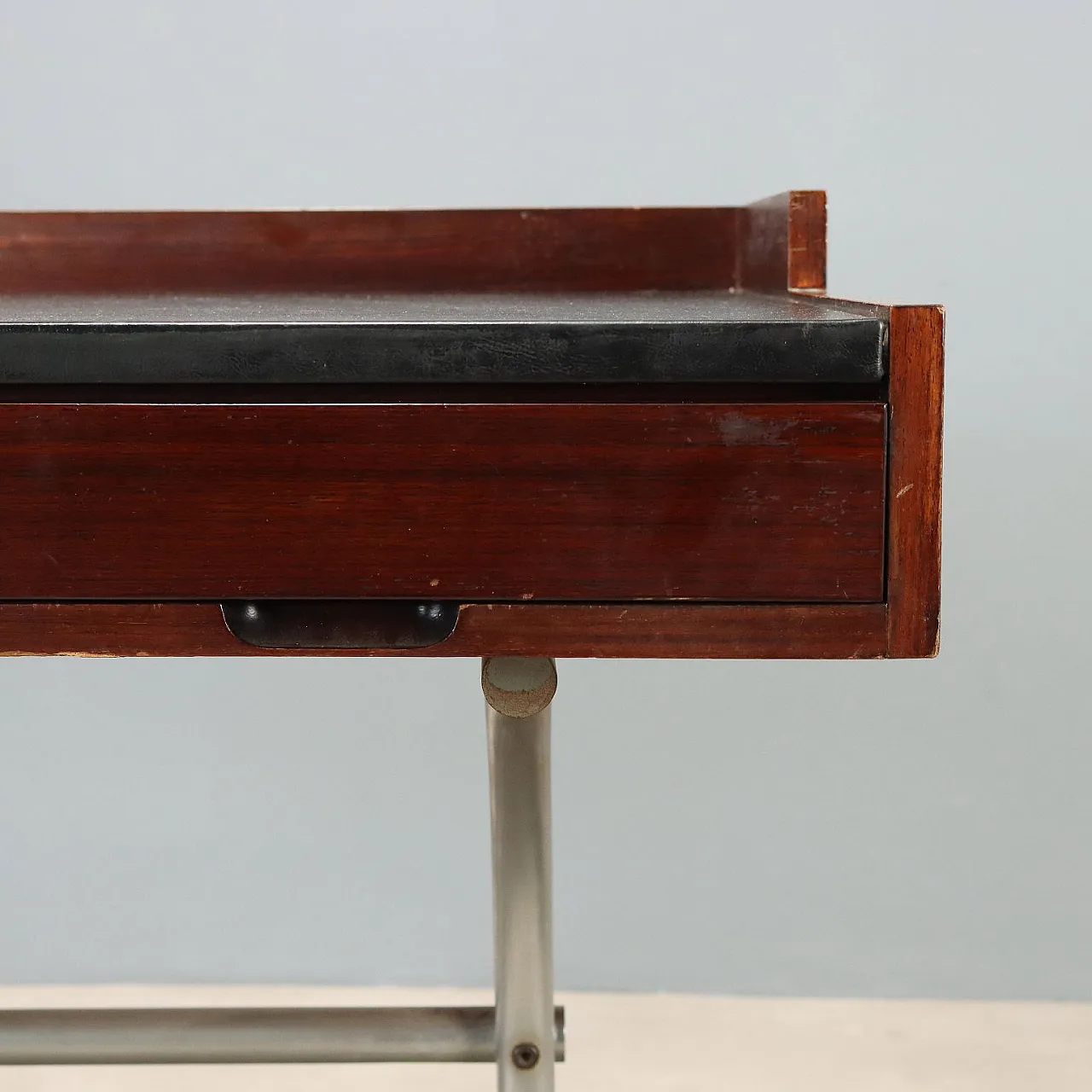 Scrivania di design, anni '70 5