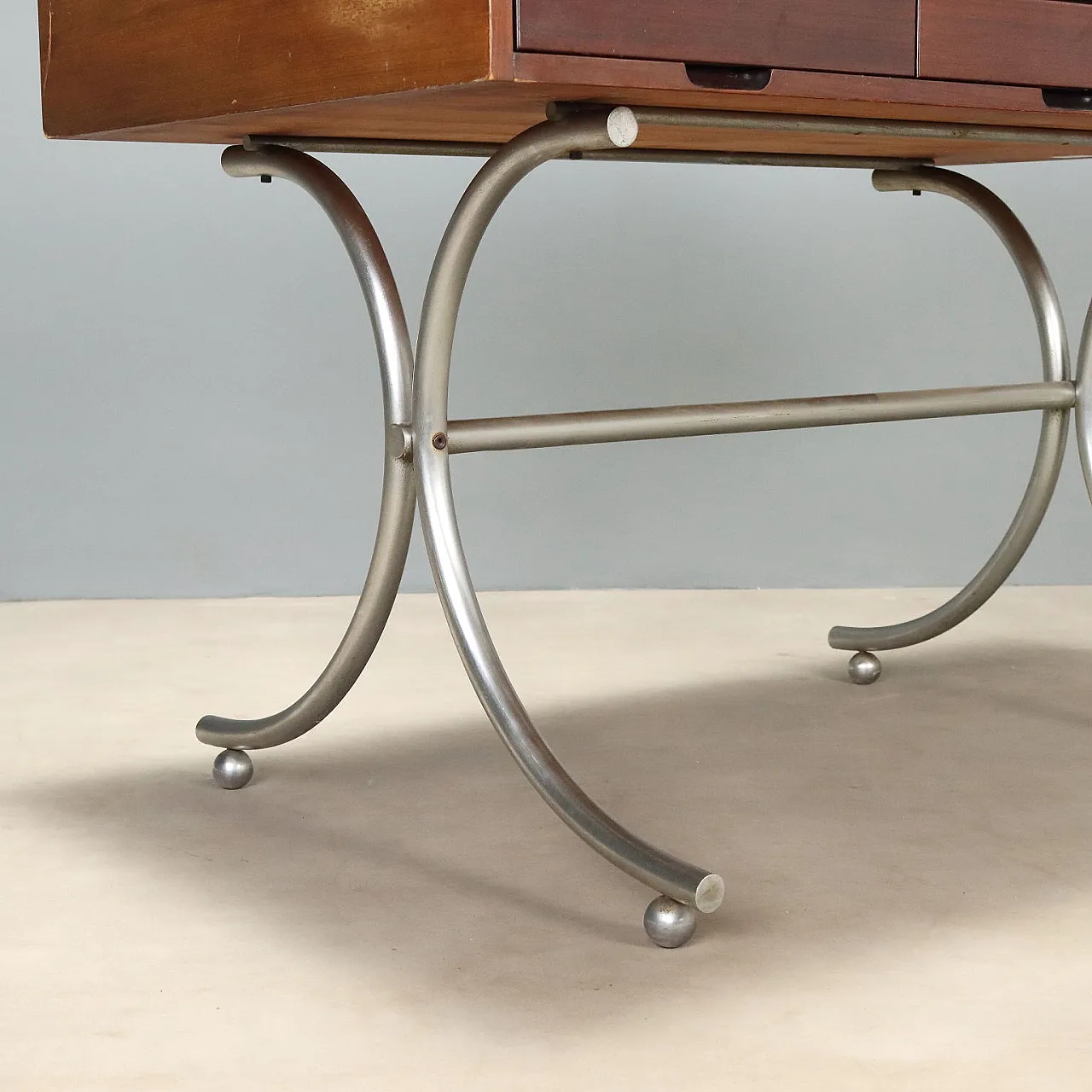 Scrivania di design, anni '70 6