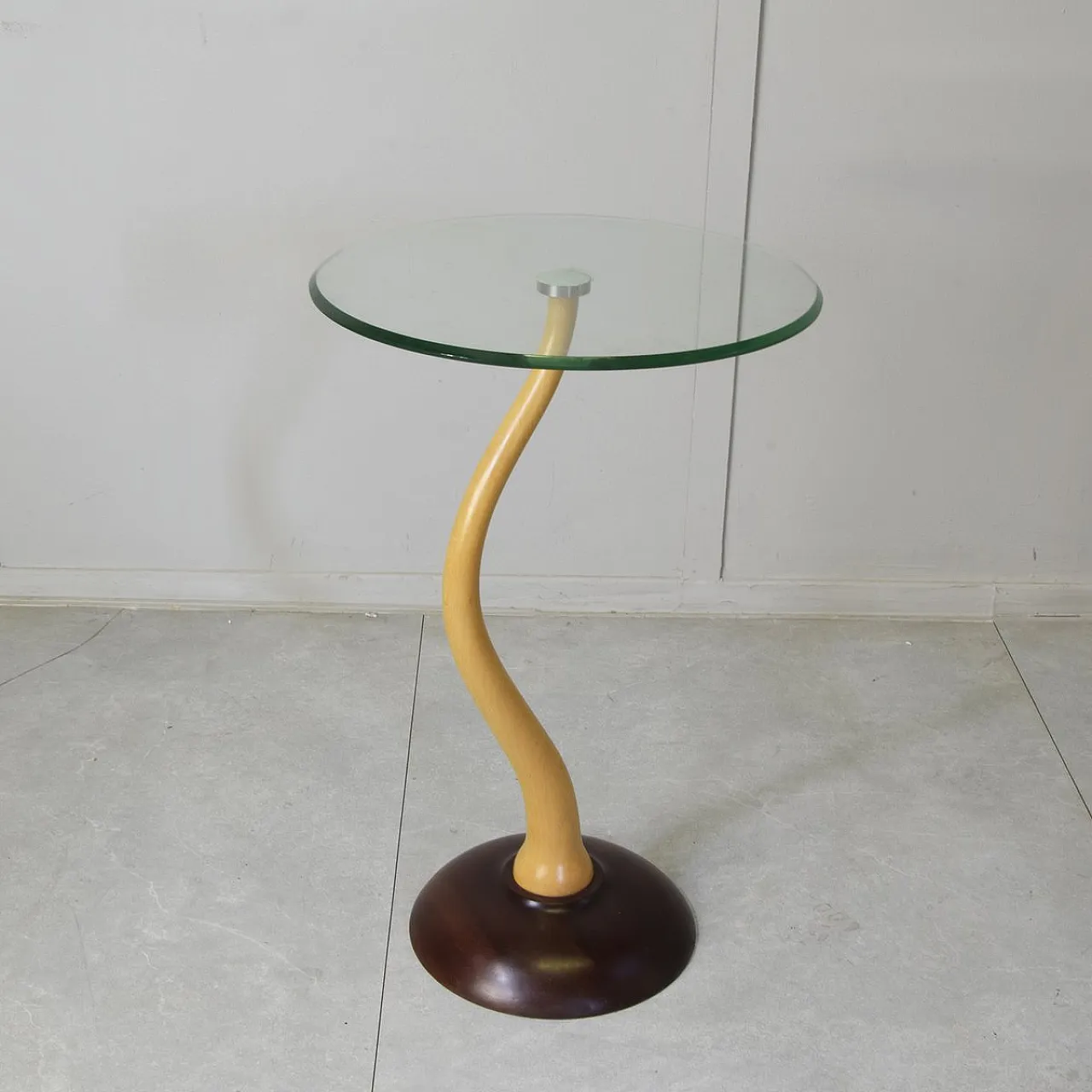 Tavolino scultoreo moderno in faggio e vetro rotondo, anni '50 3