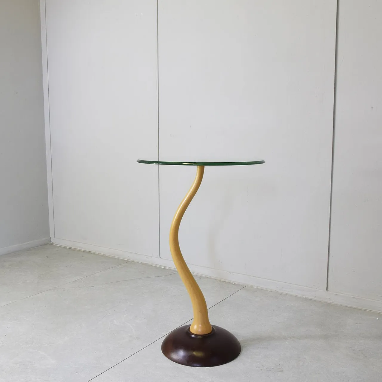 Tavolino scultoreo moderno in faggio e vetro rotondo, anni '50 7