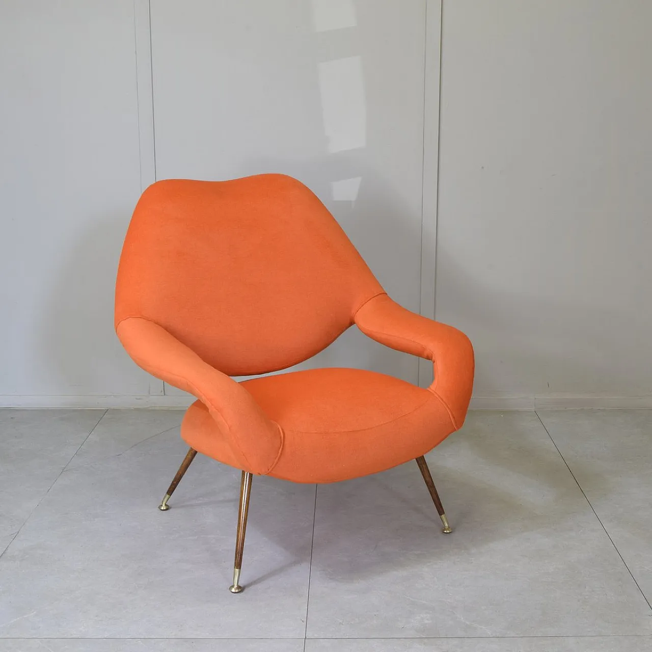 DU 55 armchair in walnut and brass by Gastone Rinaldi for Rima, 1950s 9