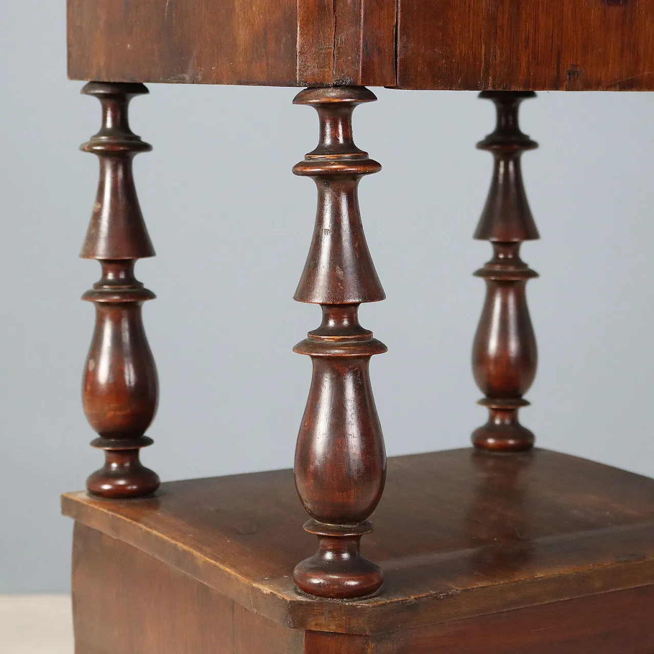 Louis Philippe walnut bedside table, 19th century 6